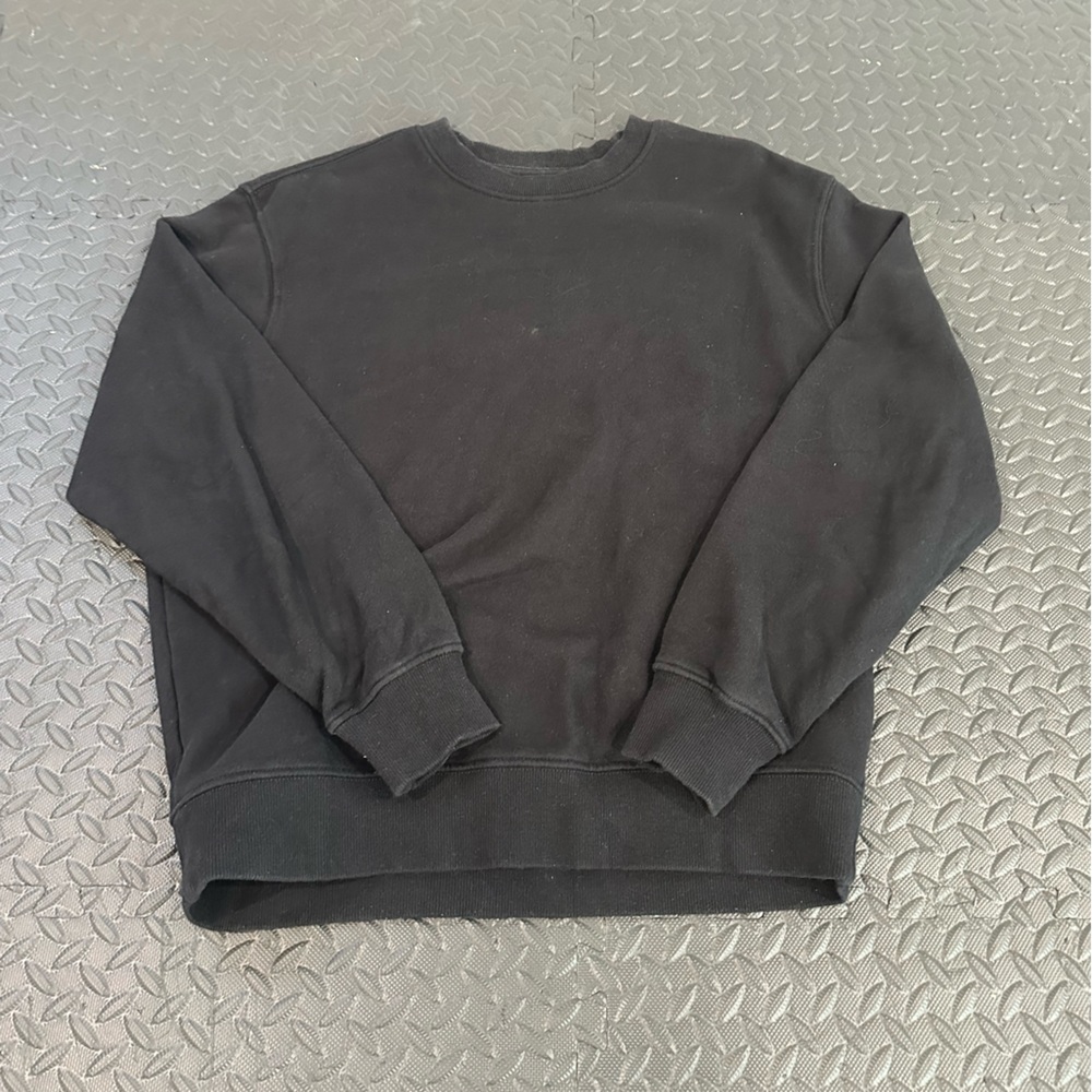Old Navy Crewneck Sweatshirt